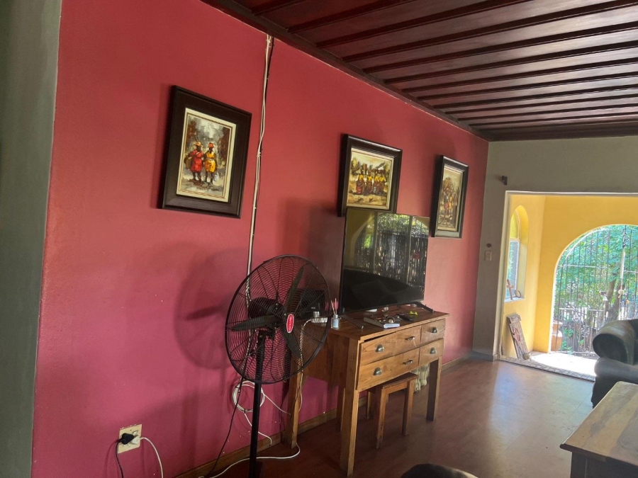 5 Bedroom Property for Sale in Elandsrand North West